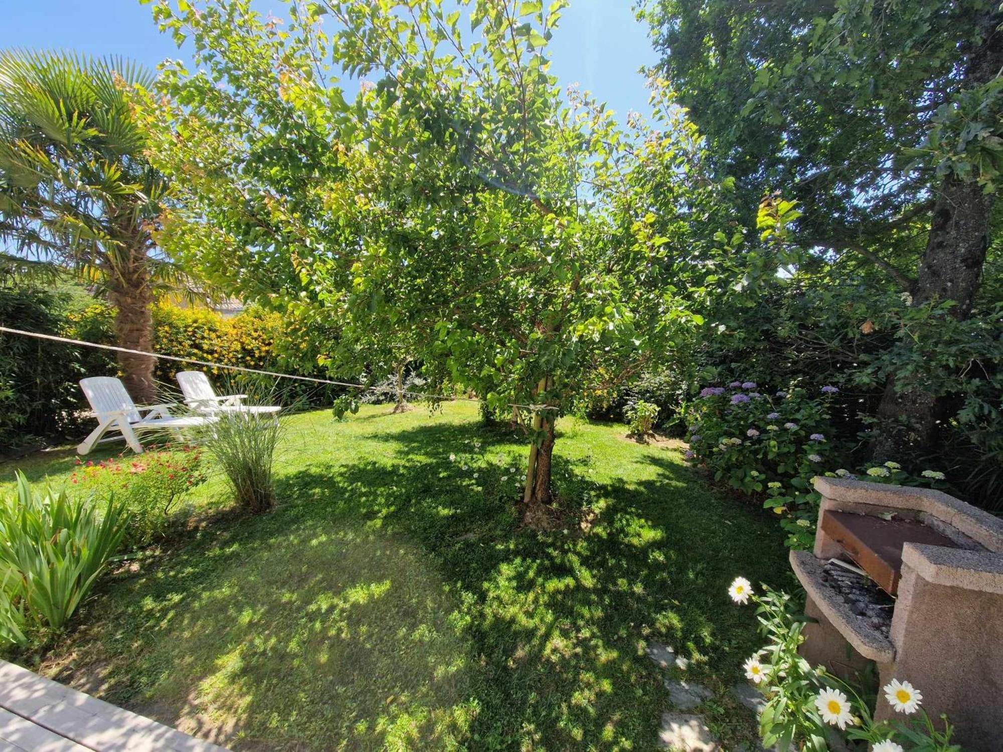 Hameau De La BrelaudièRe Jullouville-les-Pins Exterior photo